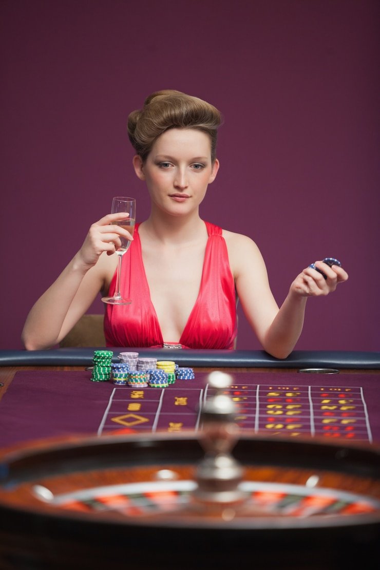 Shio Game slot interface on blocky platform